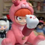 Need help identifying this character/figure