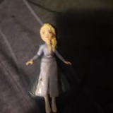 Here is my Mattel Elsa mini figure out of the package.