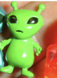 Does anyone know what these lil aliens are called? Looks like some type of vending machine alien